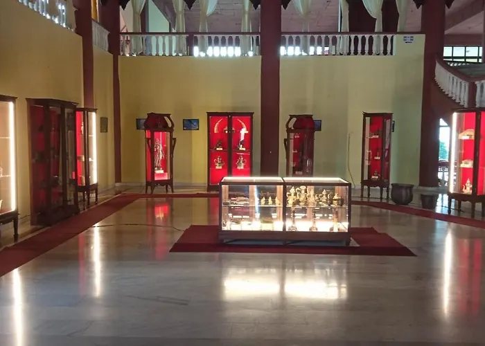 Shiv Sagar Palace,Ganpatipule