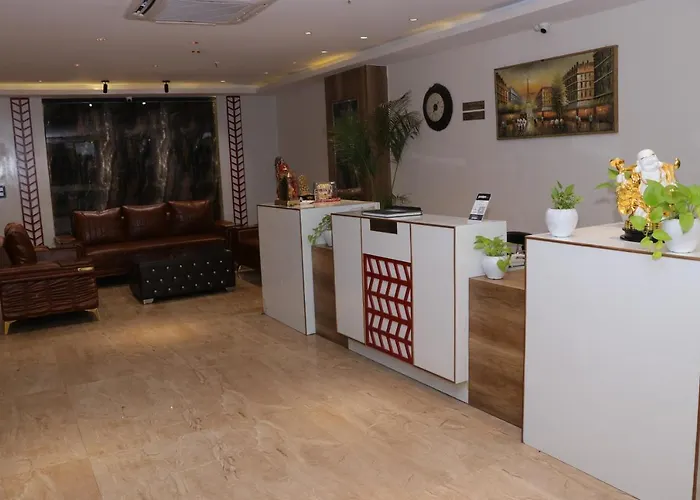 Hotel The Spades Zirakpur