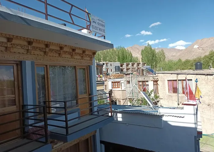 Gonbo Guest House Leh