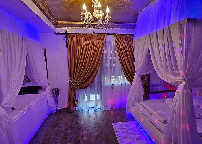 Hotel Boutique Mikaela (Adults Only) Braşov