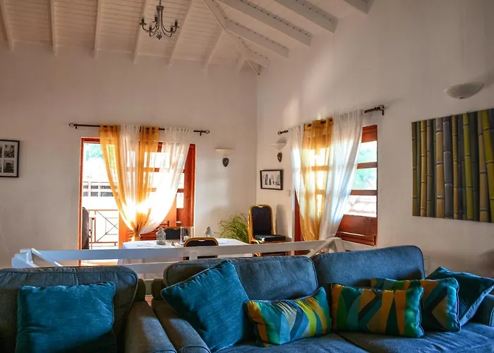 The Milligan Guest House Kingstown