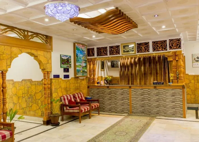 Royal Hotel Naran