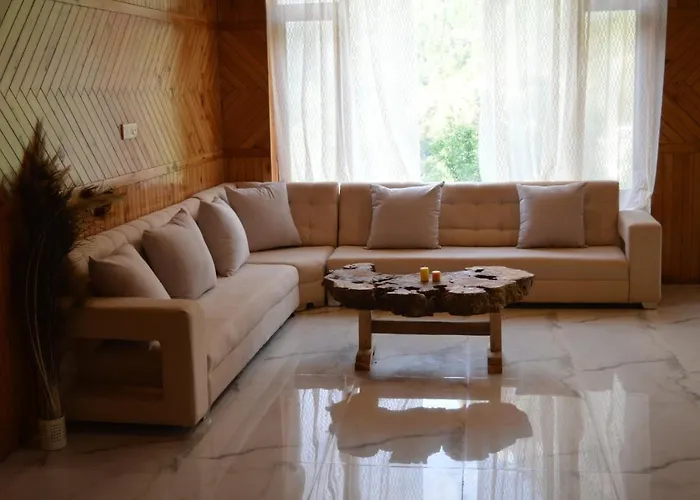 Tirthan Valley - House Of Sharon Gushaini