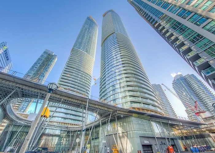 Comfort Opulence Suites And Residence Toronto