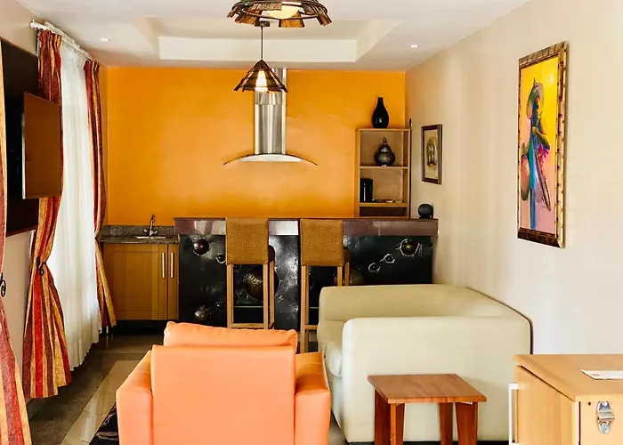 La Cour Hotels And Apartments Cooper Lagos