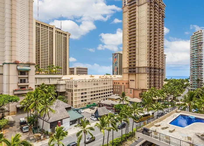 Castle At Palms At Waikiki Hotel Honolulu