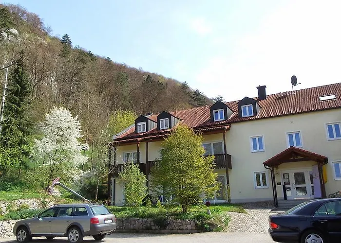 Hotel-Gasthof zur Krone Riedenburg