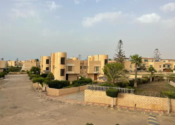 شاليه في قرية جرين بيتش الساحل الشمالي El Alamein