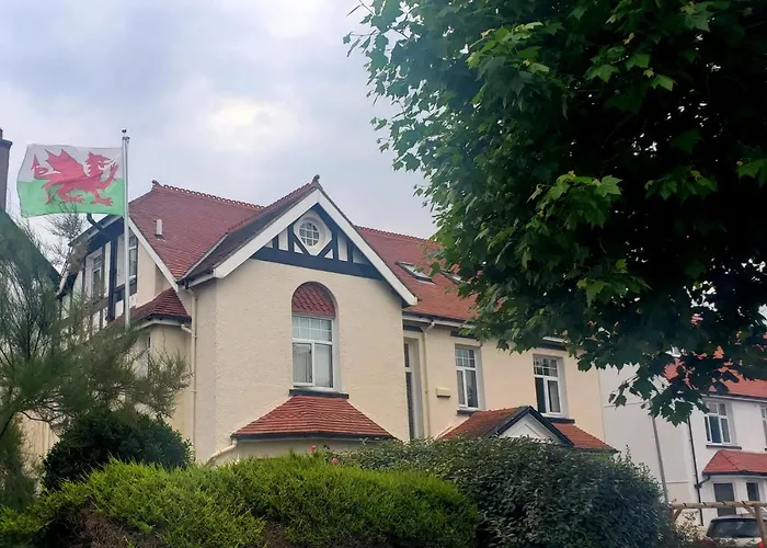 Cleave Court Guest House Llandudno