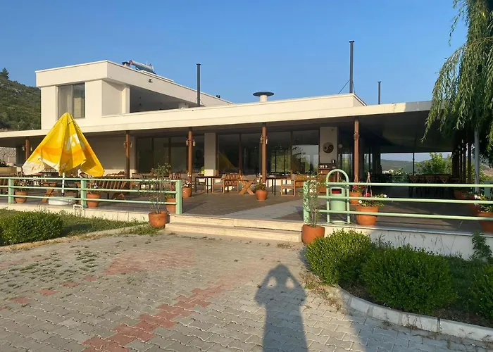 Zu Urla Otel
