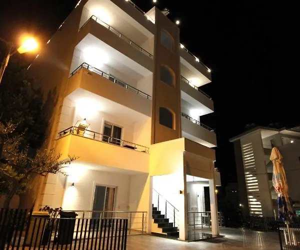 Hotel Villa Adrian Ksamil