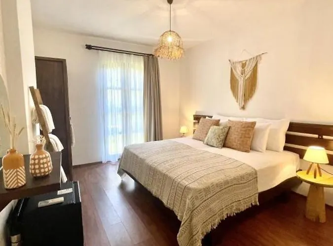 Bumba House Otel Çeşme