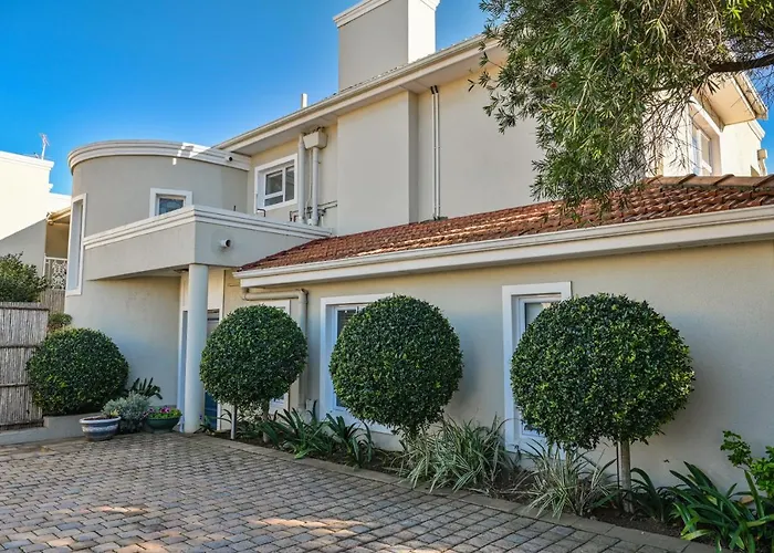 Kings Beach Cottages Port Elizabeth