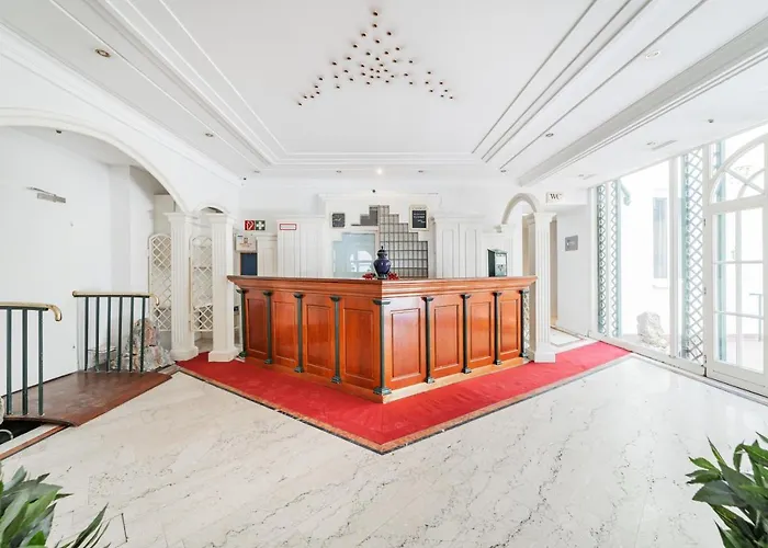 Self-Check-In Hotel Adlon Bécs
