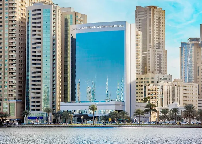 Corniche Hotel Schardscha