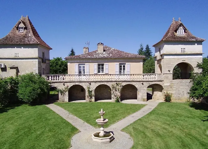 Domaine De Monplaisir Bed & Breakfast Caylus