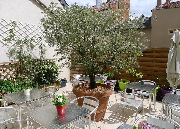 Logis-Hotel Des Oliviers Thionville