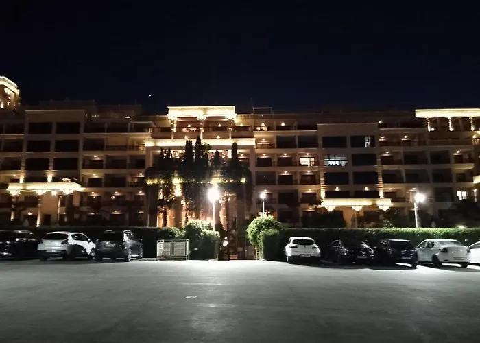 Golden Sands Hotel