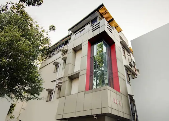 Dover Inn By Bookmerihotel Kolkata