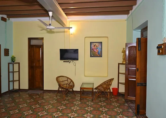 Les Boganveillea Heritage Guest House Auroville