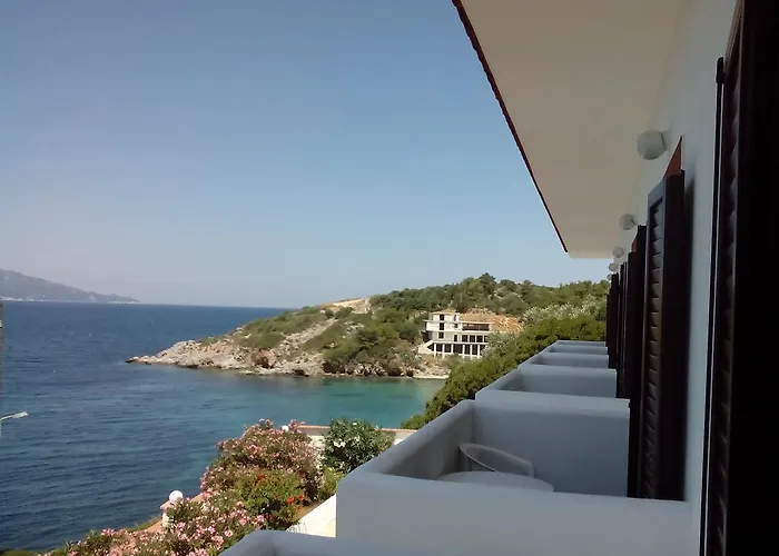 Hotel Bella Vista Samos Town