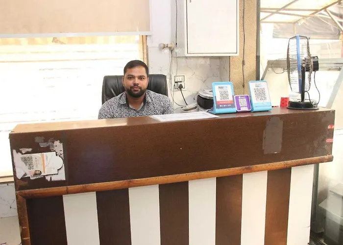 Hotel O Food Plaza Zirakpur