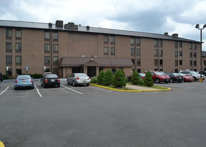 Ramada South Plainfield/Piscat Hotel