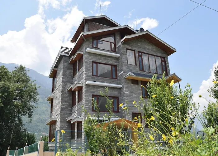 Saanjh - A Serene Retreat Manali 