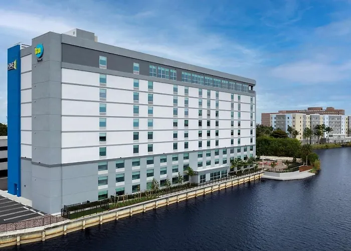 Tru By Hilton Miami Airport South Blue Lagoon, Fl Miami Springs
