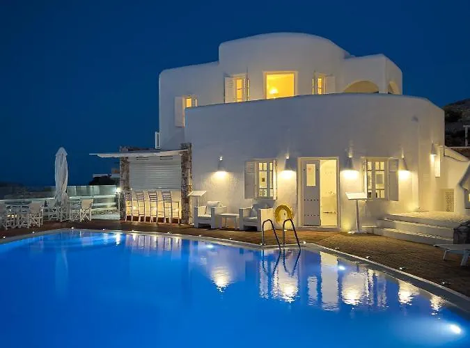 Aspalathras White Hotel Folegandros Town