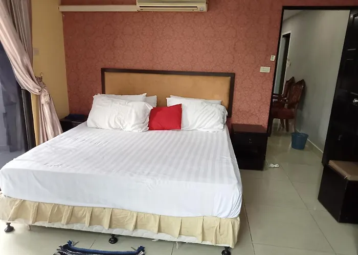 Lucky Inn Suites Pattaya