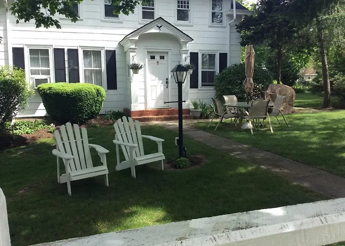 Historic White Blossom House Southold