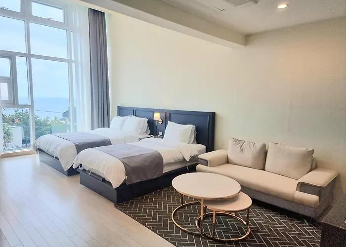 Rich Hotel Jeju