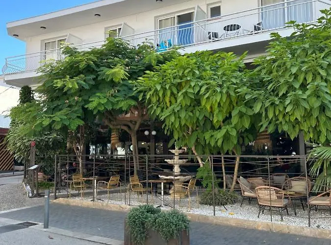 L'Illa Hotel Tossa de Mar