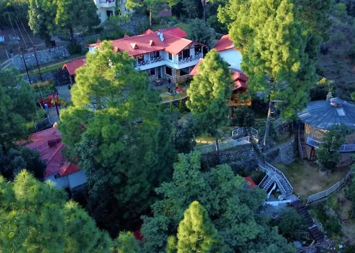 The Nature'S Green Resort, Bhimtal, Nainital