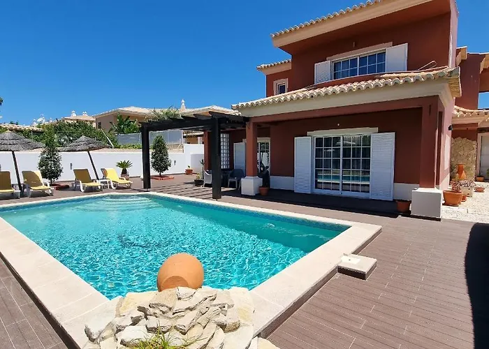 Hotel Casa Dos Cedros Lagos