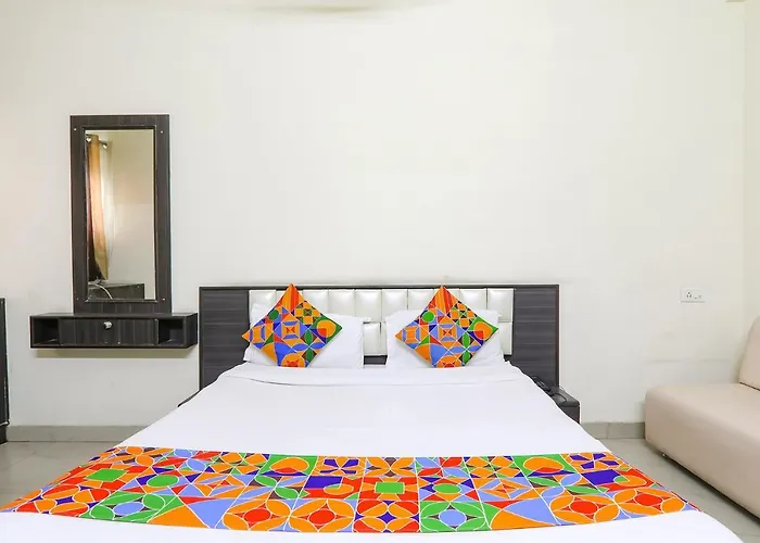 Fabhotel Sara Residency Prayagraj