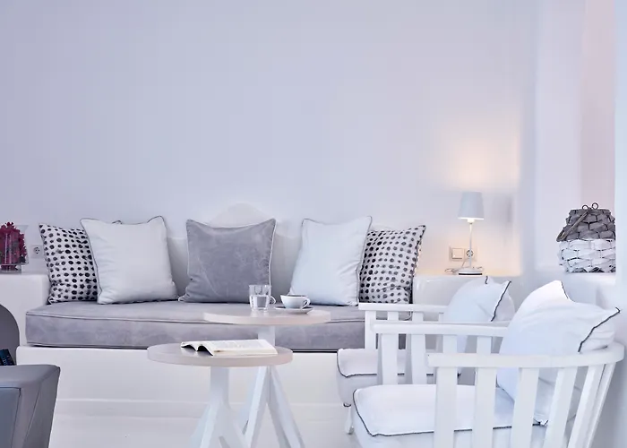 Cliff Side Suites Fira 