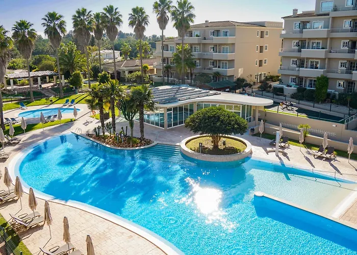 Vitors Plaza Aparthotel Portimao