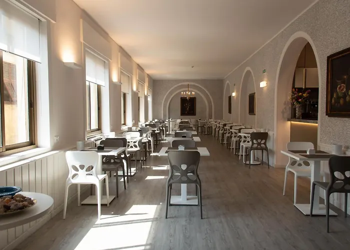 Hotel Vittoria Genoa