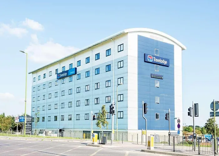 Travelodge Cheshunt