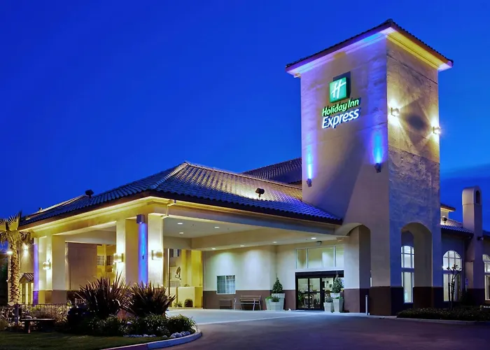 Holiday Inn Express Madera By Ihg