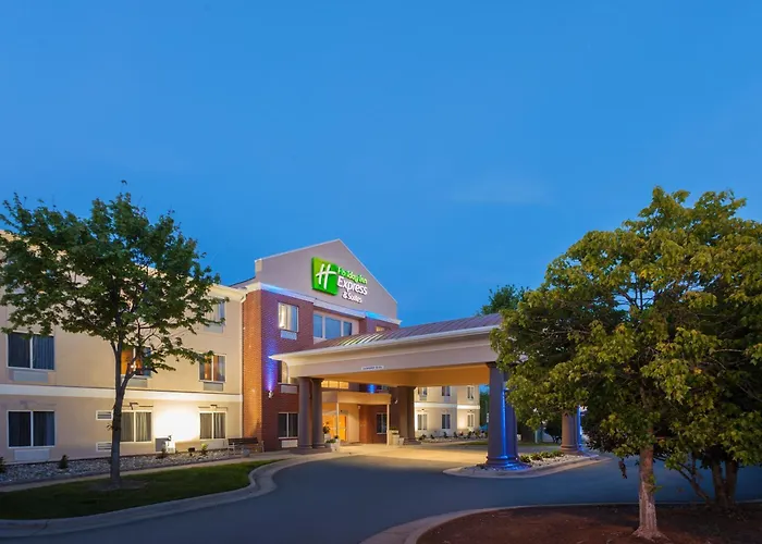 Holiday Inn Express Hotel & Suites Mebane By Ihg