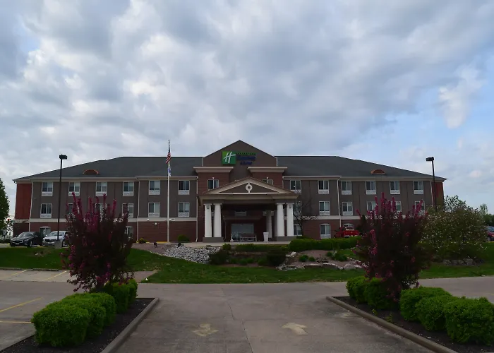 Holiday Inn Express & Suites Sparta