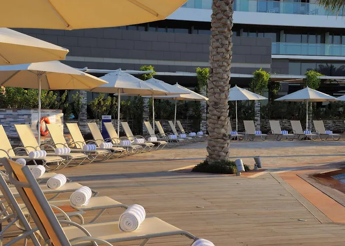 Yas Plaza Bay By Ihg Hotel Abu Dhabi