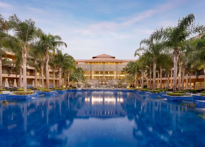 Dusit Thani Lakeview Kahire