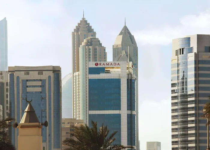 Hotel Ramada Abu Dhabi Corniche