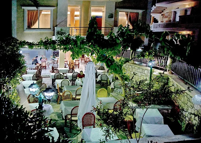 Jo An Beach Hotel Adelianos Kampos