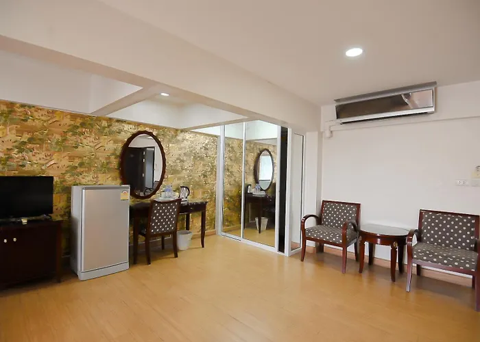 Pattaya Hiso Hotel
