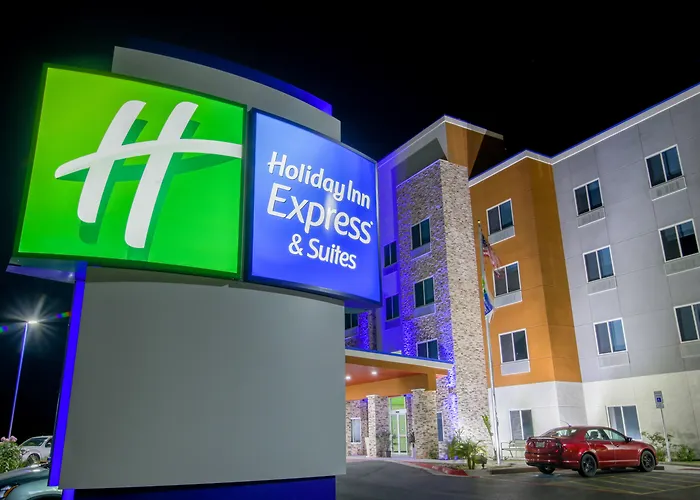 Holiday Inn Express & Suites Raymondville By Ihg